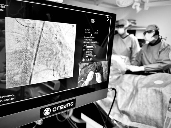 Cardiologie interventionnelle Coronarographique