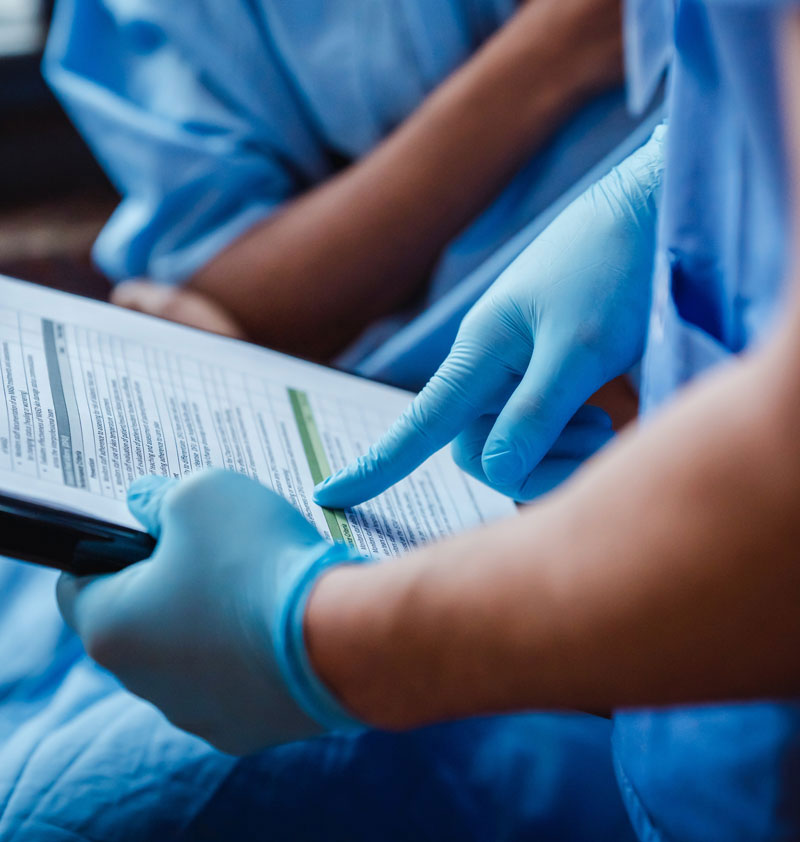 Nous travaillons ensemble très étroitement avec les professionnels de santé libéraux.